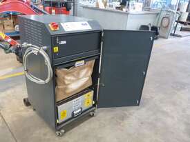 BOFA INTERNATIONAL ADVANTAGE LAZER FUME EXTRACTOR - picture1' - Click to enlarge