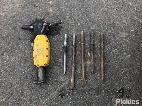 Atlas Copco TEX 230PE Air Operated Jack Hammer