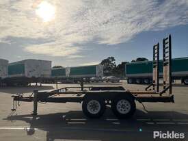 2014 John Papas Trailers - picture1' - Click to enlarge