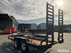 2014 John Papas Trailers - picture2' - Click to enlarge