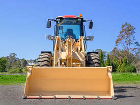 LGMA LM946L - 8 T Wheel Loader FREE DELIVERY - picture1' - Click to enlarge