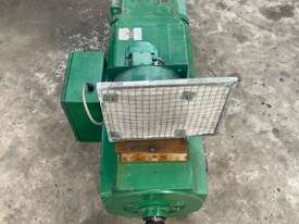 295 kw 395 hp 1610 rpm 460v Foot Mount 250 frame DC Electric Motor Leroy Somer Type LSK2504CM02 - picture1' - Click to enlarge