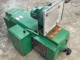 295 kw 395 hp 1610 rpm 460v Foot Mount 250 frame DC Electric Motor Leroy Somer Type LSK2504CM02 - picture2' - Click to enlarge