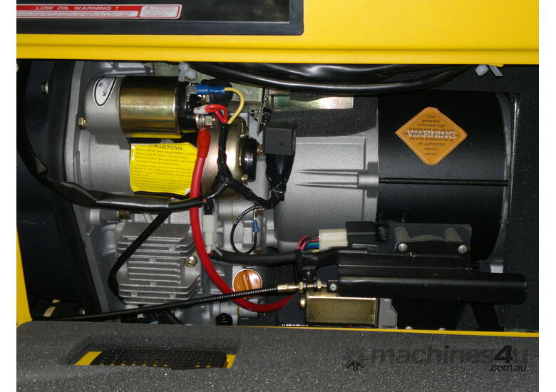 Click to view full size photos GENQUIP DG6LN 5500 WATT REMOTE START GENERATOR