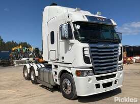 2019 Freightliner Argosy FLH - picture0' - Click to enlarge