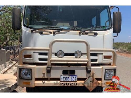  ISUZU 800 STEC SERIES CREW CAB RAIL MAINTENANCE TRUCK