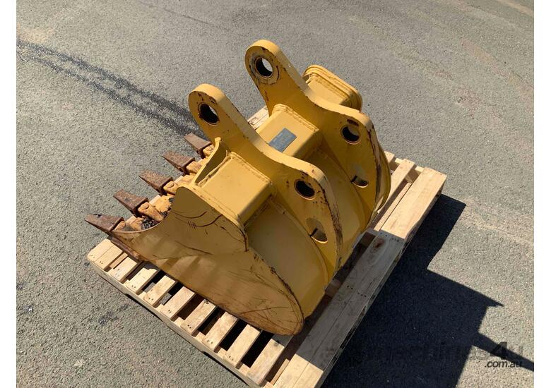 Used John Deere 650MM Excavator Bucket in , Listed on Machines4u