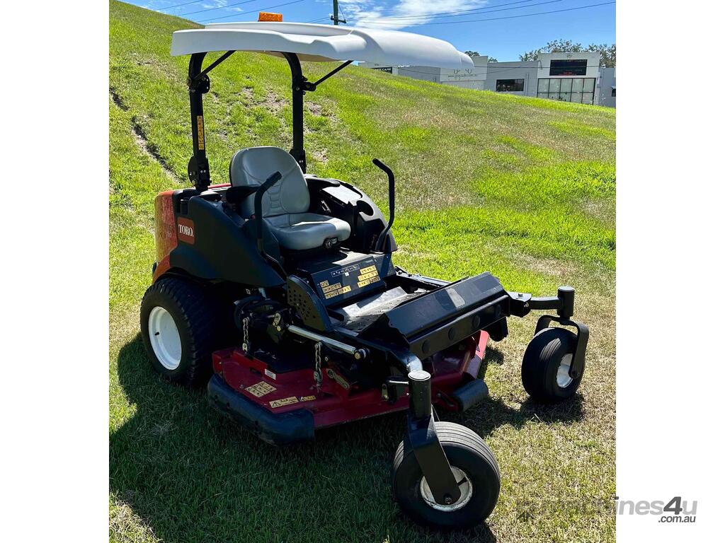 Used 2017 toro Toro GM7210 with 62 Rear Discharge Deck Zero Turn Mowers