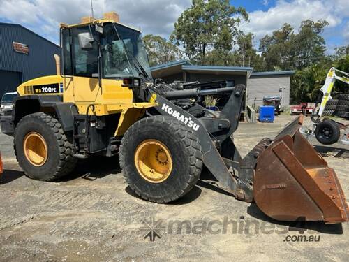 KOMATSU WA200PZ-6 Tool Carrier