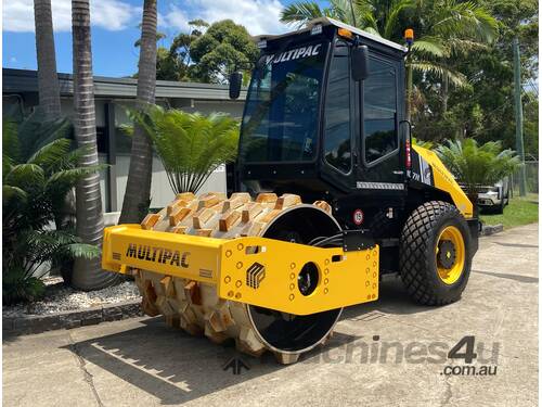 caption New 2023 Multipac 107HP roller
