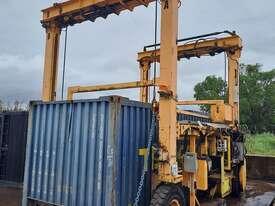 ISOLOADER Straddle Loader - picture0' - Click to enlarge