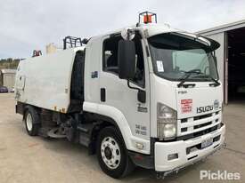 2013 Isuzu FSR 700 - picture0' - Click to enlarge