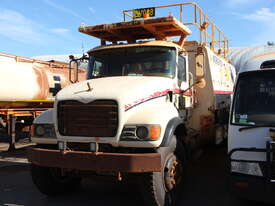 MACK CV 713 GRANITE SERVICE TRUCK - picture1' - Click to enlarge