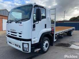 2010 Isuzu FTR900 - picture0' - Click to enlarge