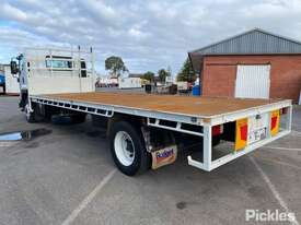 2010 Isuzu FTR900 - picture2' - Click to enlarge