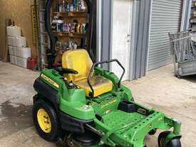 John Deere Z910 commercial zero turn ride on mower - picture0' - Click to enlarge