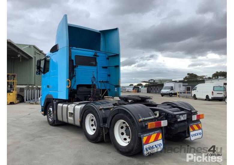 Buy Used Volvo FH540 Pantech Truck in , - Listed on Machines4u