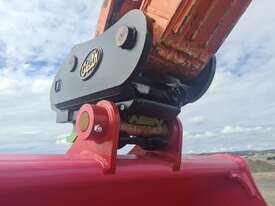 11-14T Hydraulic Quick Hitch  - picture1' - Click to enlarge