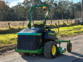 John Deere Z997 Zero Turn Lawn Equipment - picture2' - Click to enlarge