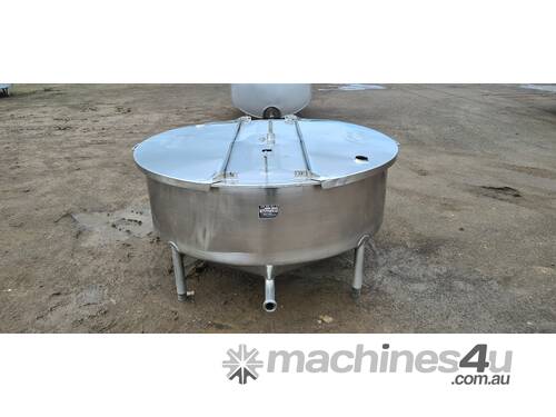 900lt STAINLESS STEEL TANK, MILK VAT