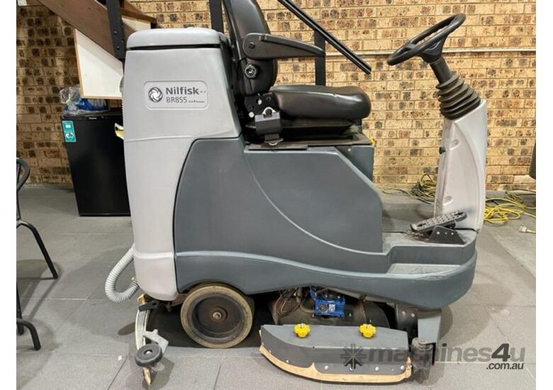 Used nilfisk BR855 Ride On Scrubber in , - Listed on Machines4u