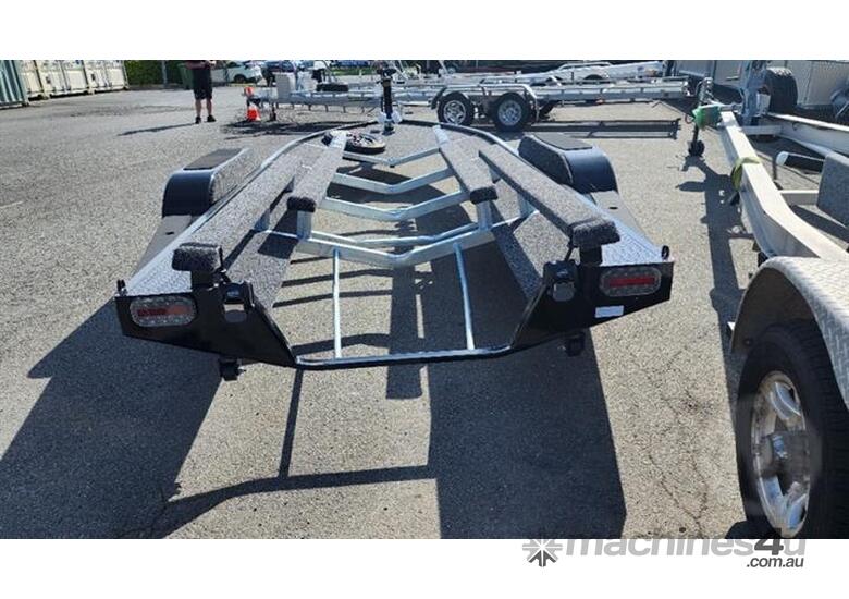Buy Used 2023 Easytow Boat Trailer 2023 Easytow Boat Trailer SW3200T MAL 021 Boat Trailers in