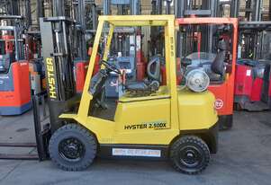 ACTIVE FORKLIFTS - 2005 Hyster 2.5 ton Container entry forklift for sale-4.3m mast solid tyres side