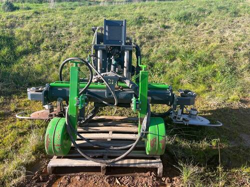 Vineyard Twin sided front mounted Undervine slasher 