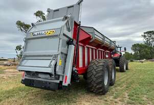 TUBELINE NITRO 950 TRI-AXLE SPINNER DECK MANURE SPREADER (25 TONNE)