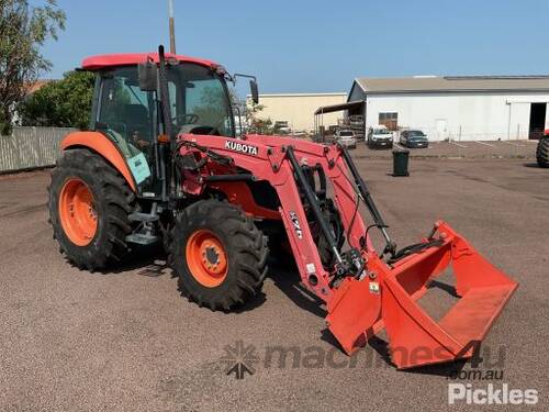 2017 Kubota M7040DHC Tractor