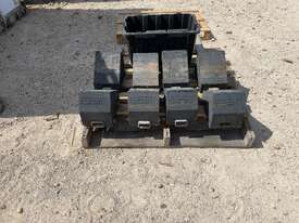 1 x Pallet Chocks - picture1' - Click to enlarge