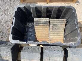 1 x Pallet Chocks - picture2' - Click to enlarge