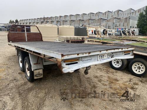 Tandem Flat Top Trailer