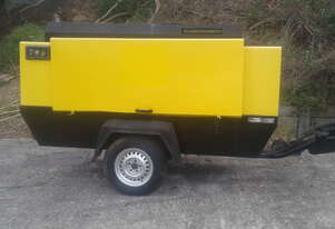 375 Cfm , XAS-186 , 1999 model , 5700 hrs ,