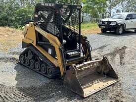 2007 ASV RC30 POSITRACK SKID STEER  - picture0' - Click to enlarge