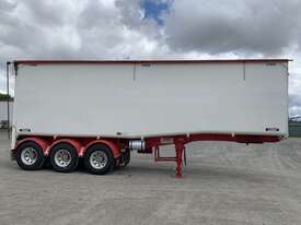 2017 Rhino Triaxle B Double Triple Lead - picture0' - Click to enlarge