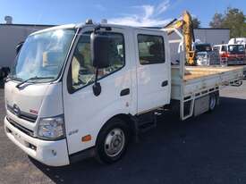 2015 Hino 300 series Crew Cab Table Top - picture1' - Click to enlarge
