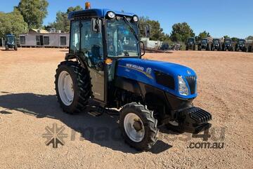 2023 New Holland T4.85v 4WD Tractor