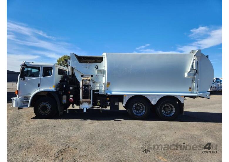 caption 2014 Iveco ACCO Garbage Compactor (Dual control)