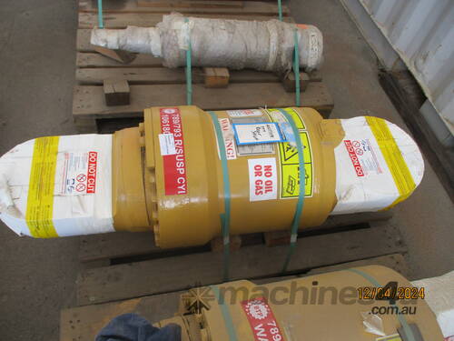 caption 106-1801 - CATERPILLAR 789C, 789D RECONDITIONED CYLINDER SUSPENSION REAR