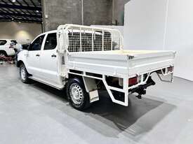 2014 Toyota Hilux SR Diesel - picture0' - Click to enlarge