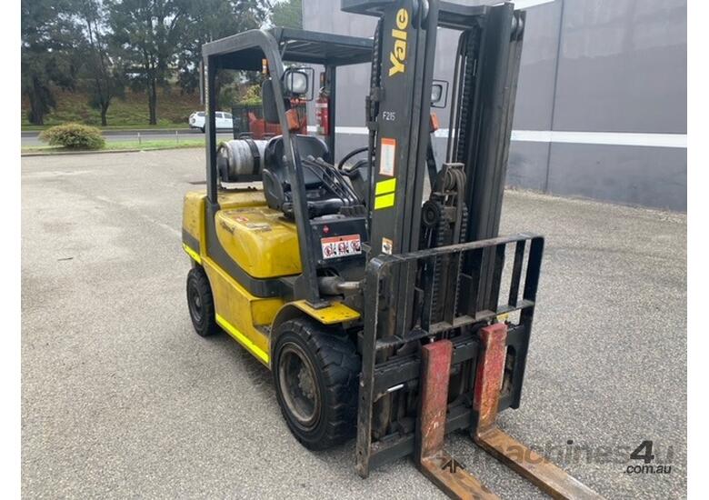 caption 2006 Yale GLP35TK