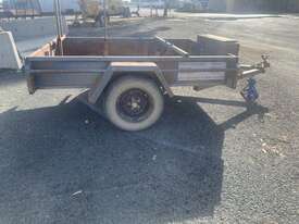 1990 Major Trailers Single Axle Box Trailer - picture0' - Click to enlarge