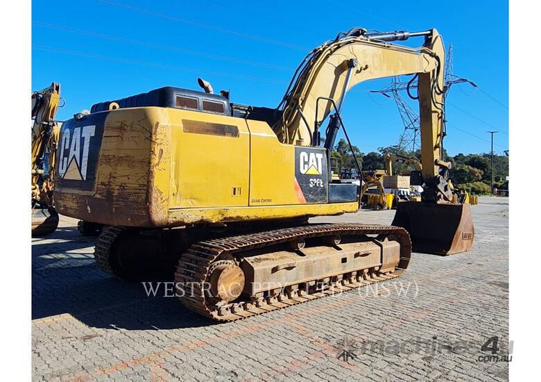 caption CAT 336EL Track Excavators