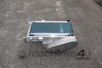 Stainless Steel Compact Belt Conveyor 0.52m Long