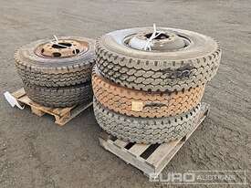 Truck Tyres & Rims (5 of)  - picture0' - Click to enlarge