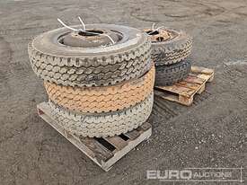 Truck Tyres & Rims (5 of)  - picture1' - Click to enlarge