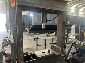 Hydraulic Pipe Bender & 50T Hydraulic Press  - picture1' - Click to enlarge