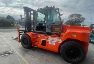 12 Tonne Diesel Forklift - Full Cab, Air Con & Heater!