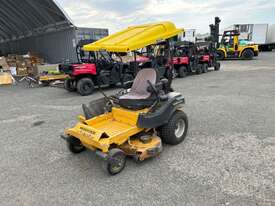 2018 Hustler Fastrak Zero Turn Ride On Mower - picture1' - Click to enlarge